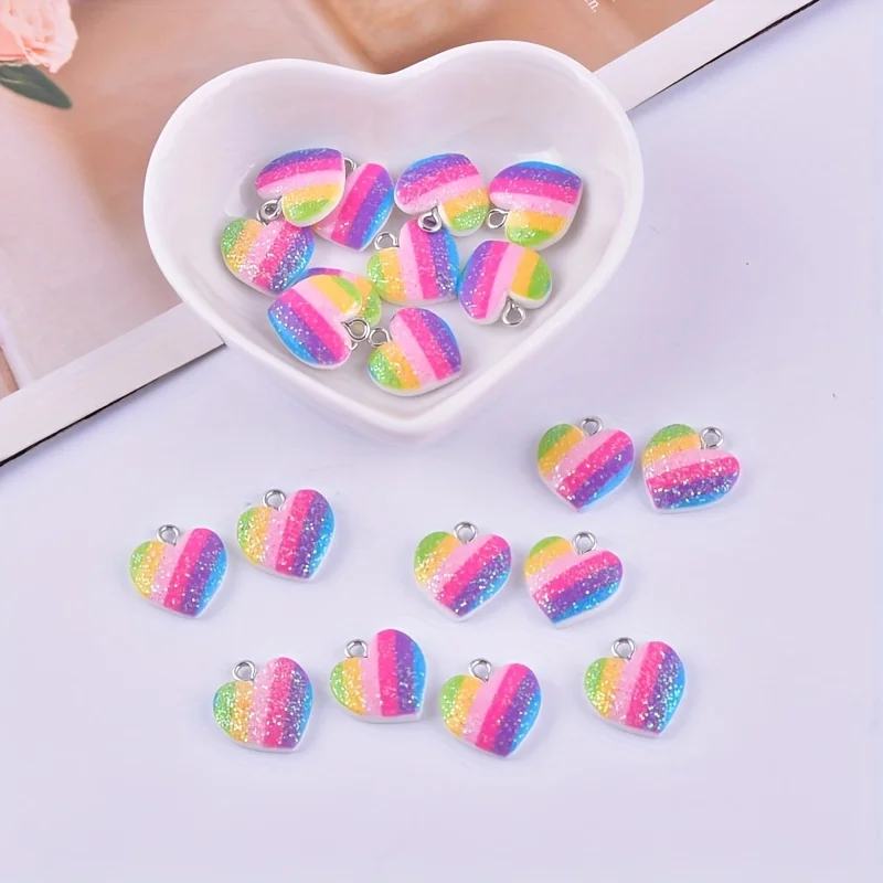 10 Stück bunte Herz-Harz-Anhän – Resin Crafts Bewertung und Preis